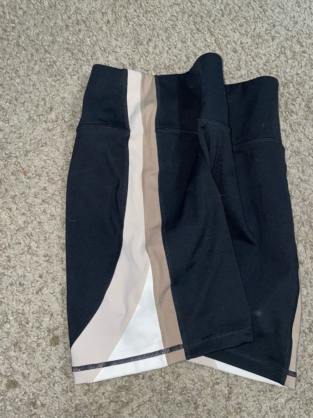 LSKD Revitalise Shorts - Mid Length - Picture 3 of 5